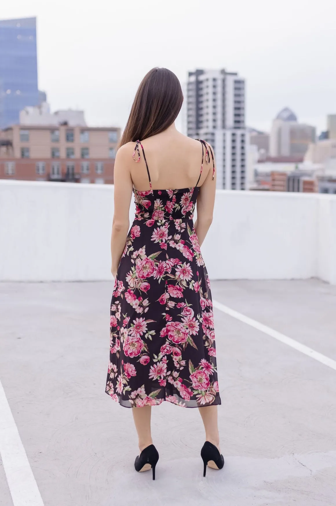 Aesha Sleeveless Shoulder Tie Floral Print Midi Dress Pink