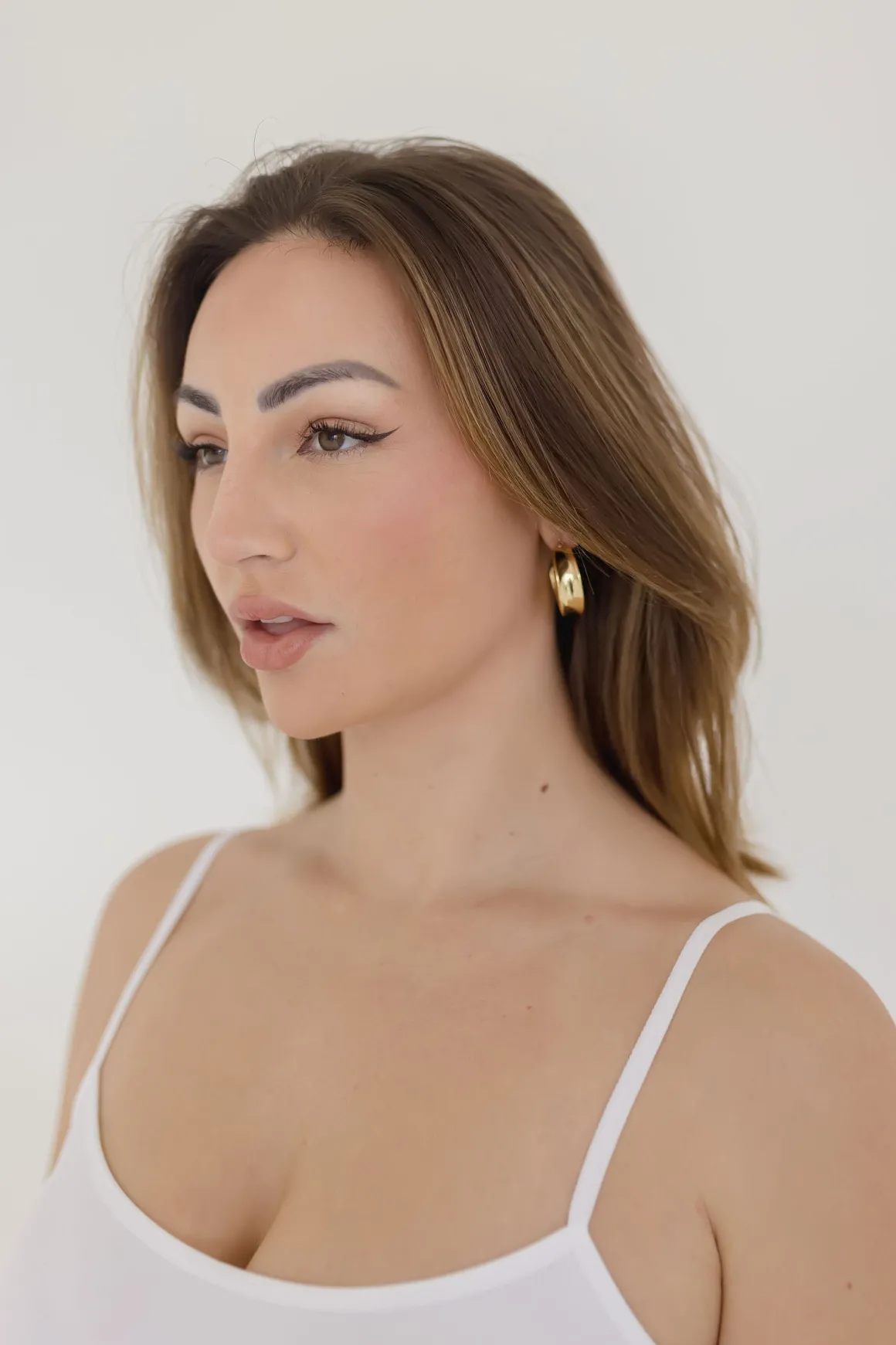 Caelin Chunky Hoop Earrings Gold