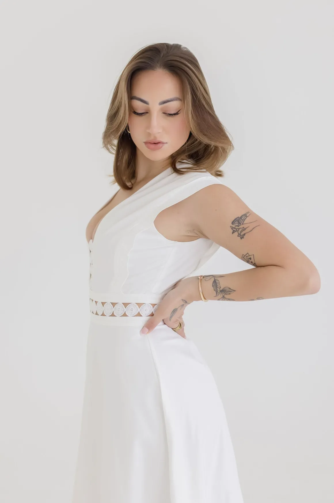 Isla Sleeveless Crochet Lace Trim Midi Dress White