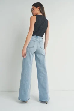 Lilly High Rise Wide Leg Jeans Light Wash