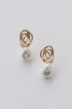 Lori Textured Drop Pearl Earrings Gold