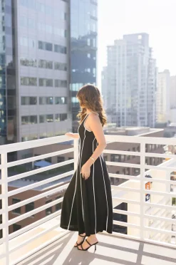 Samantha Sleeveless Contrast Linen Midi Dress Black