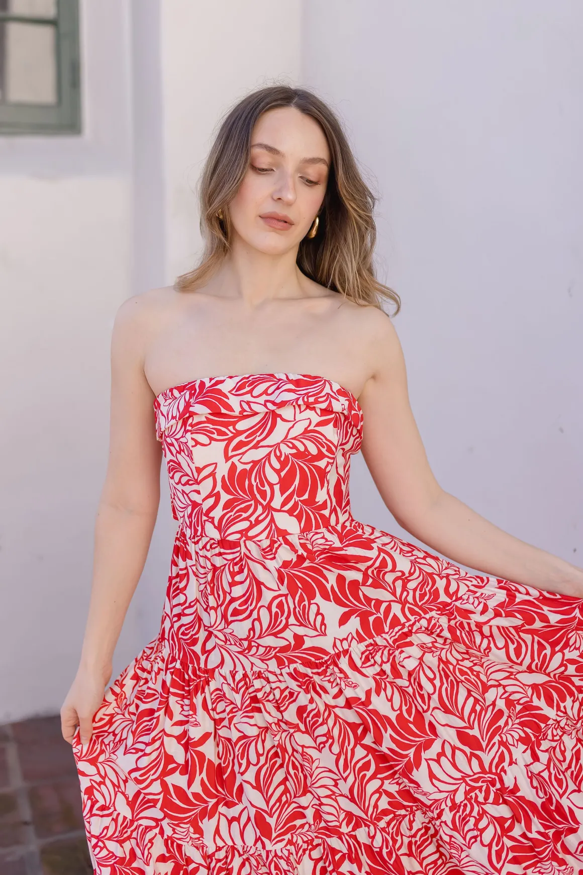 Vanessa Sleeveless Back Tie Floral Print Midi Dress Red