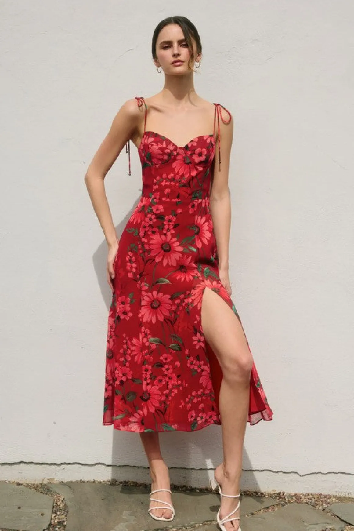 Waitlist 5/20 ♥ Aesha Sleeveless Shoulder Tie Floral Print Midi Dress Red