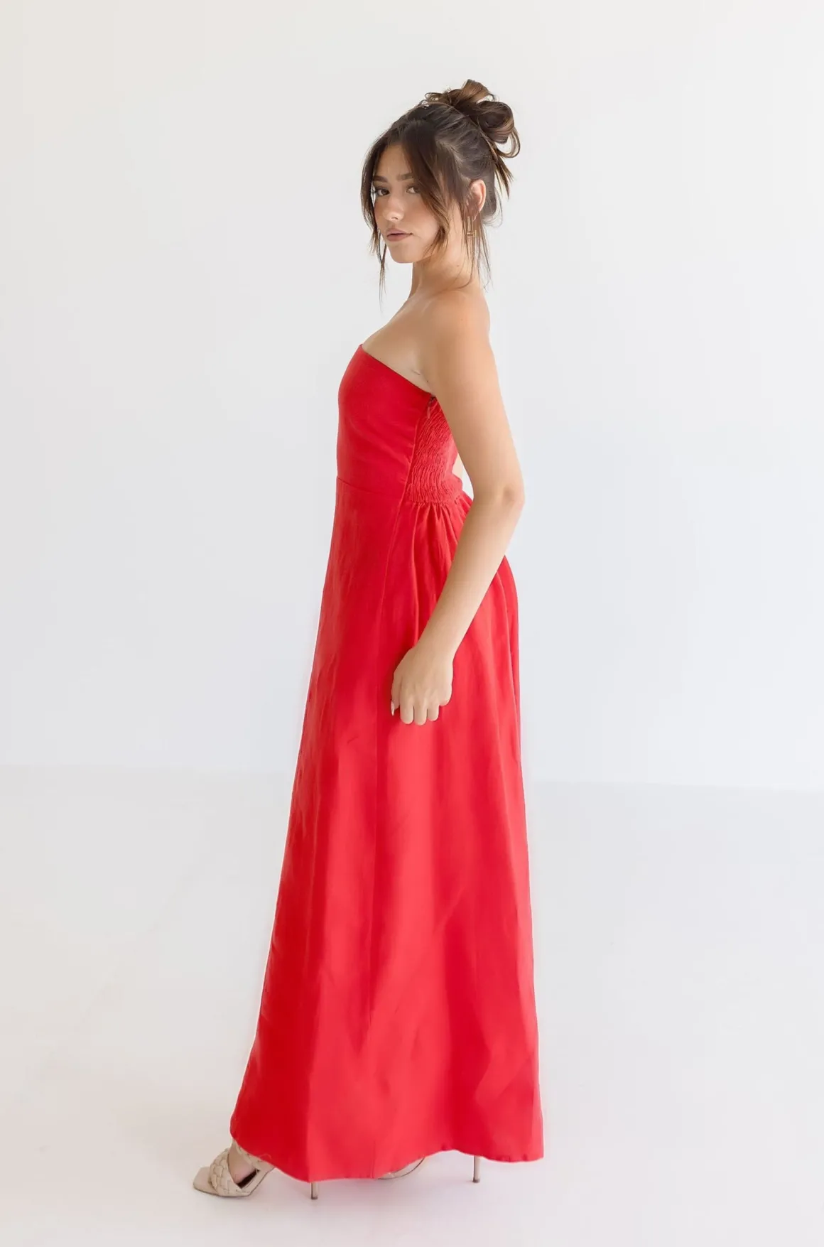 Waitlist 4/20 ♥ Ari Sleeveless Linen Maxi Dress Red