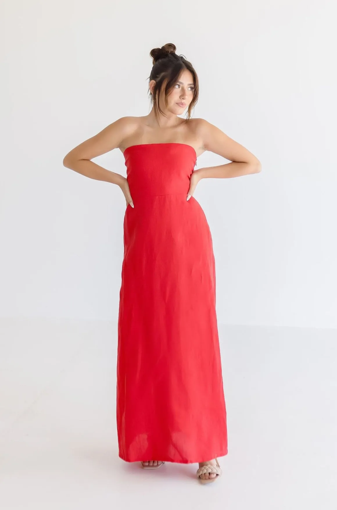 Waitlist 4/20 ♥ Ari Sleeveless Linen Maxi Dress Red