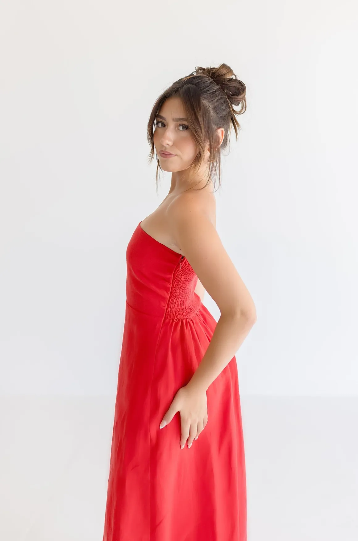 Waitlist 4/20 ♥ Ari Sleeveless Linen Maxi Dress Red