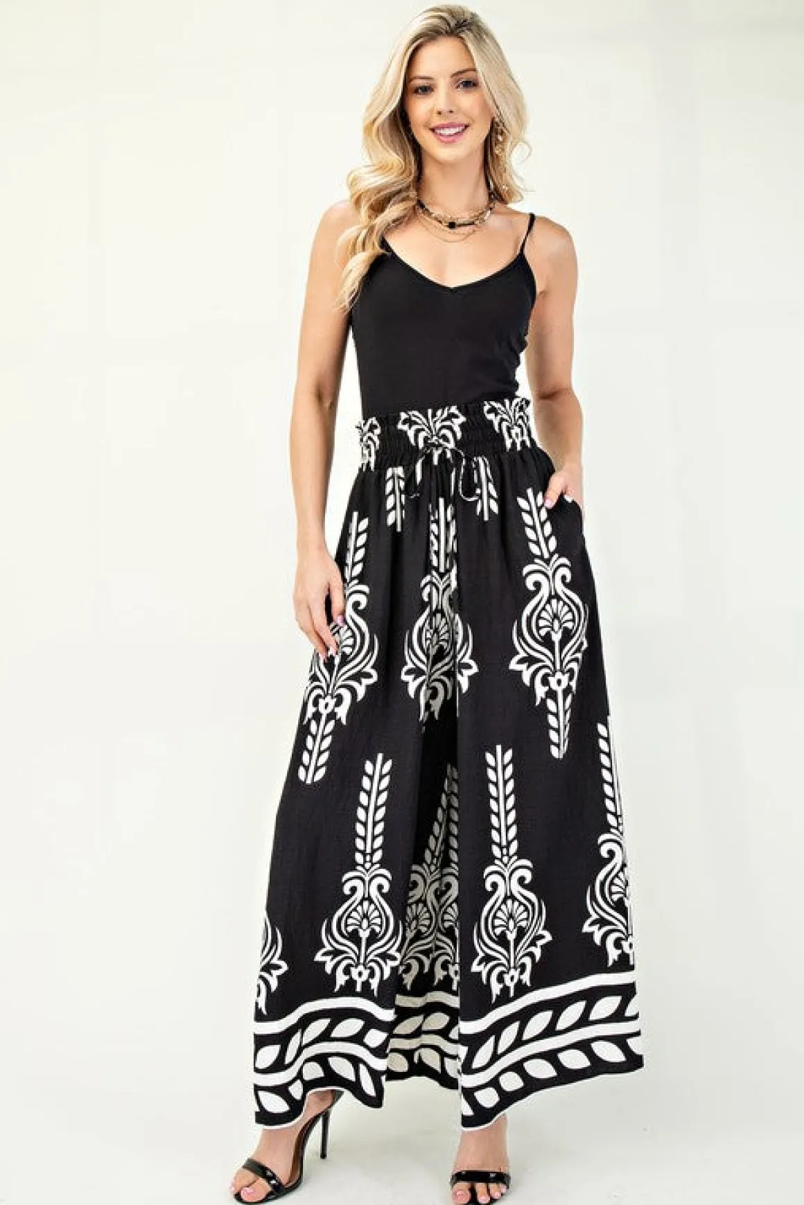 Waitlist 4/16 ♥ Isabella High Rise Abstract Print Wide Leg Pants Black