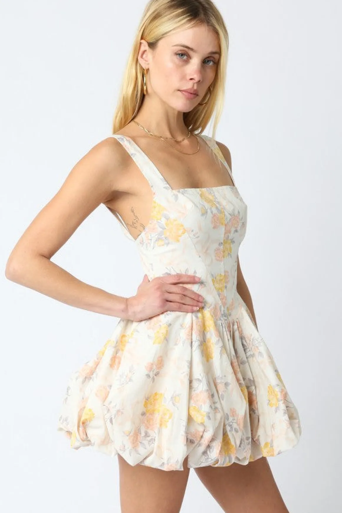 Waitlist 4/20 ♥ Kelsie Sleeveless Floral Print Mini Dress Ivory