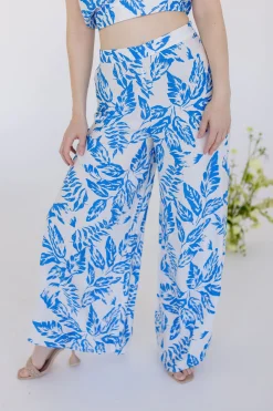 Wendy Short Sleeve Crop Top And Leaf Print Wide Leg Pants Set Blue